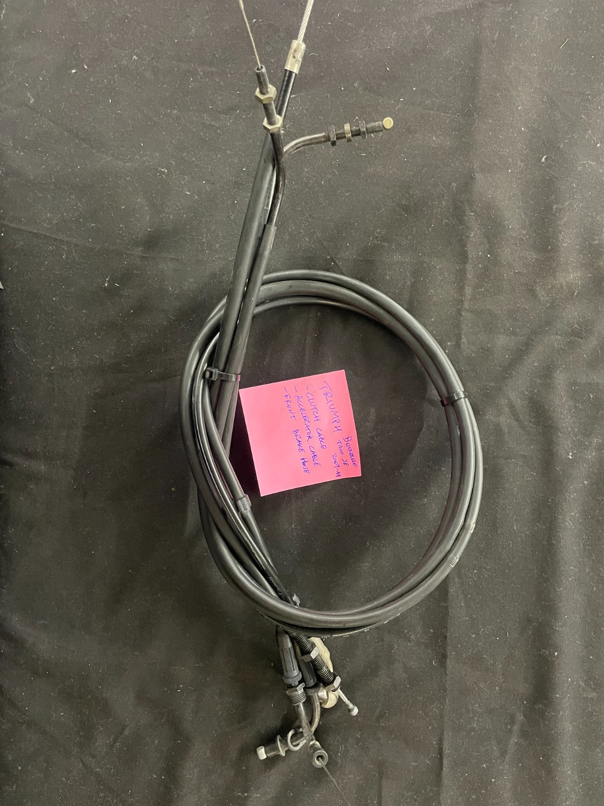 09/14 Triumph Bonneville T100 SE OEM CLUTCH/ACCELERATOR CABLE + BRAKE HOSE #0343