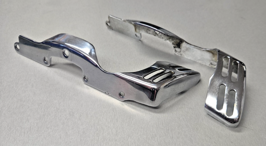 HONDA GOLDWING 1100 CARBURETOR RIGHT LEFT PLATE STAY CHROME COVER #0693