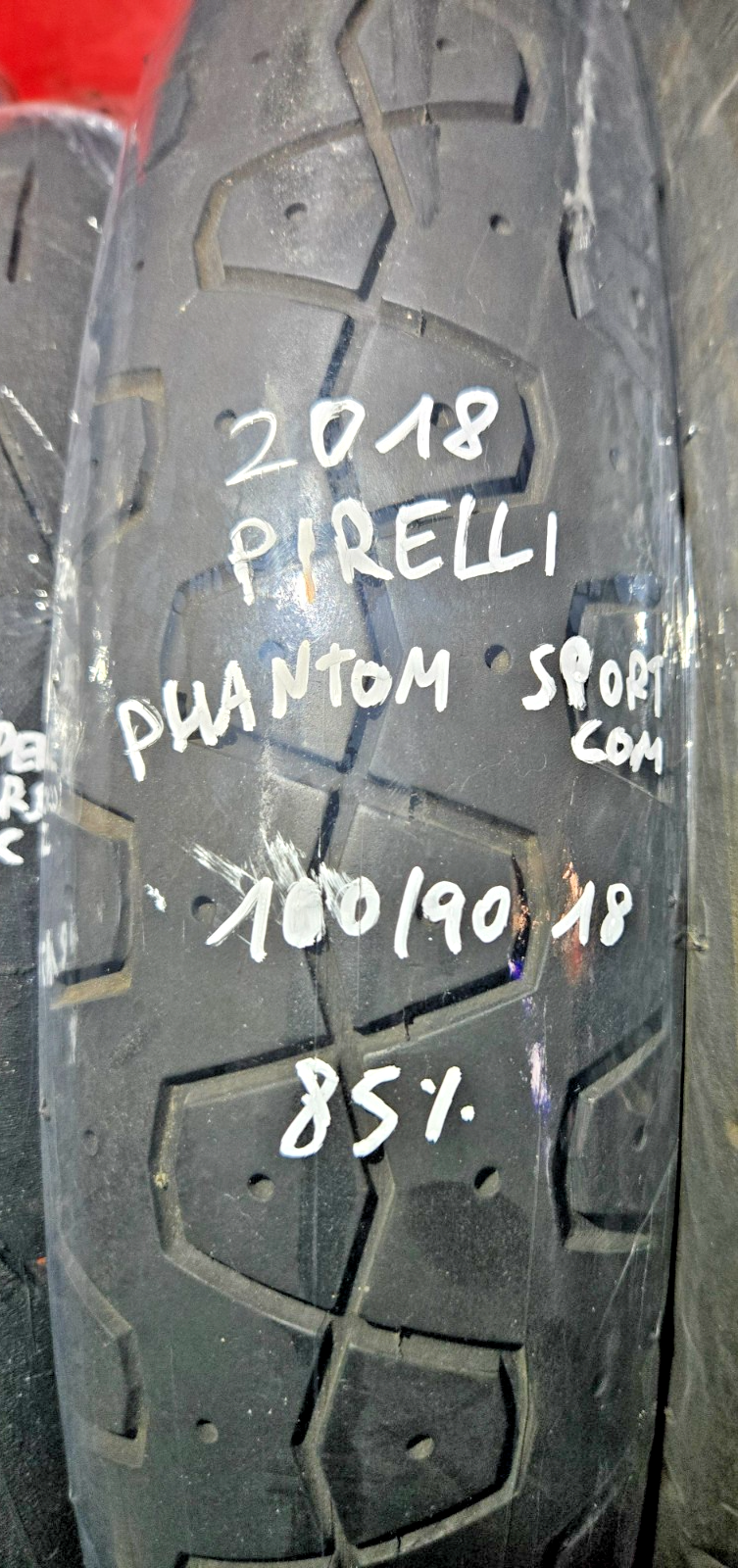 USED PIRELLI PHANTOM SPORT COM 100 90 18 85% 2018