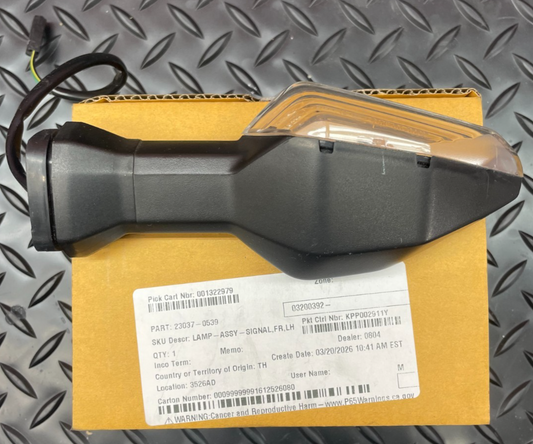OEM Kawasaki NINJA Z400 Signal FR LH USED - 23037-0539 #0435