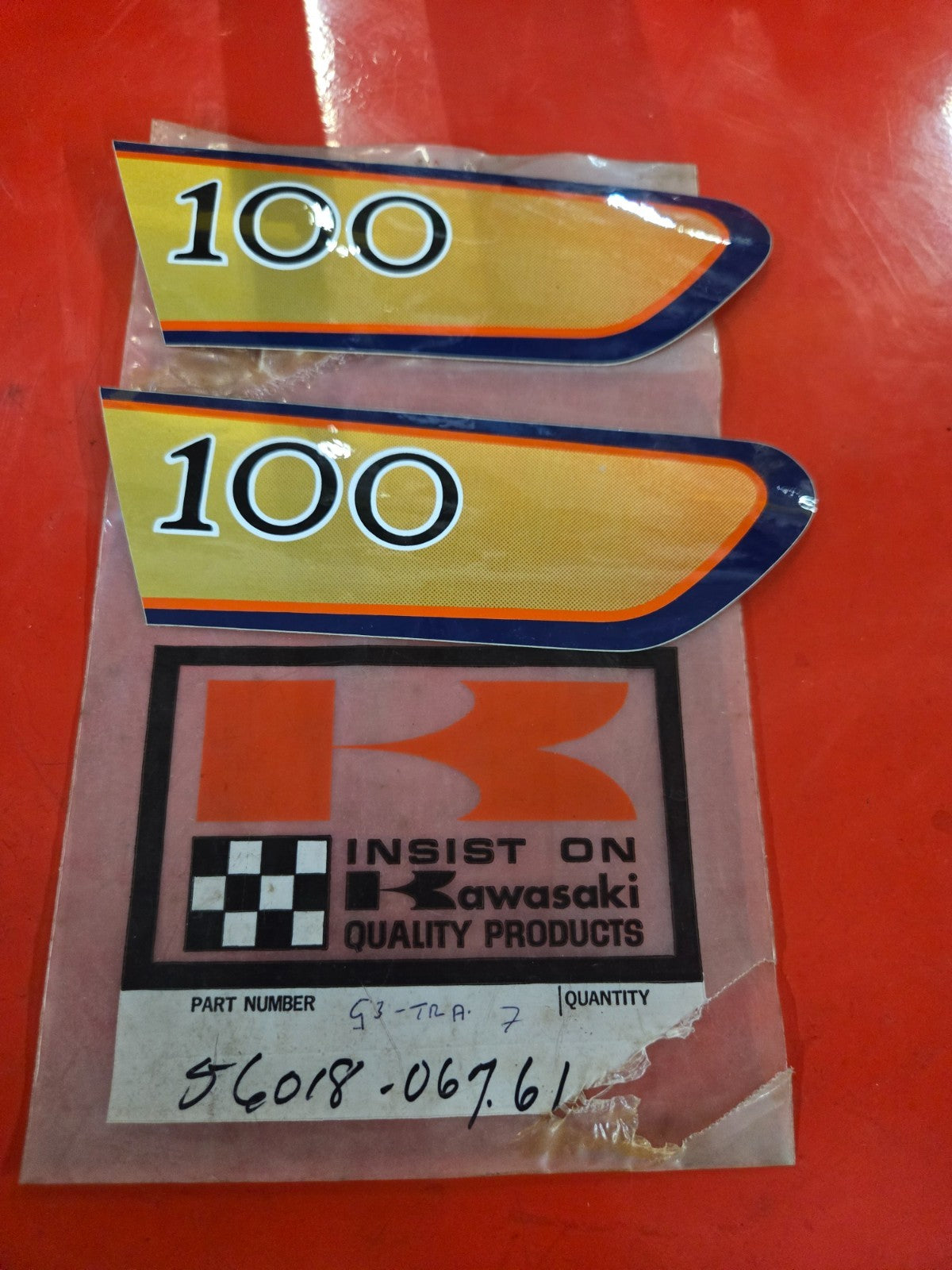1 X KAWASAKI GA2A GA5 G2 G3SS G3TR KC100 RIGHT SIDE EMBLEM 56018-06761 #0377
