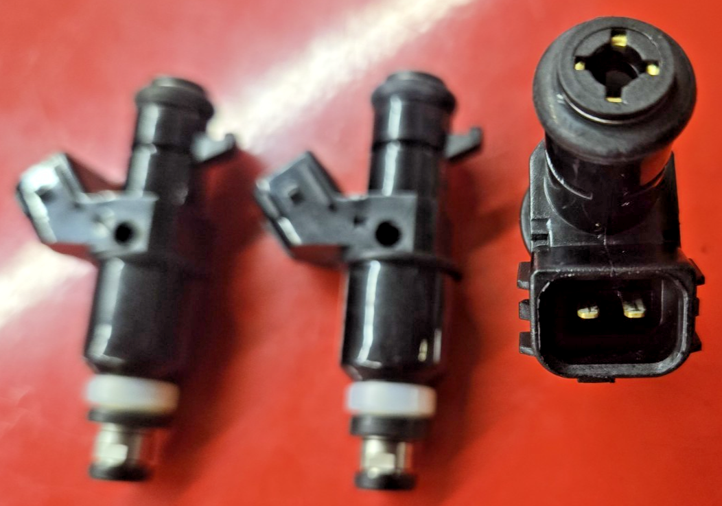 3X Triumph FUEL Injector FF29 AASV T1240465 REPLACEMENT #0626