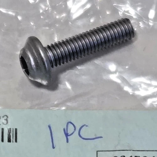 5X Kawasaki NOS NEW 92154-0210 Socket Bolt 5x20 ER EX KLE KLZ VN ZX #0588