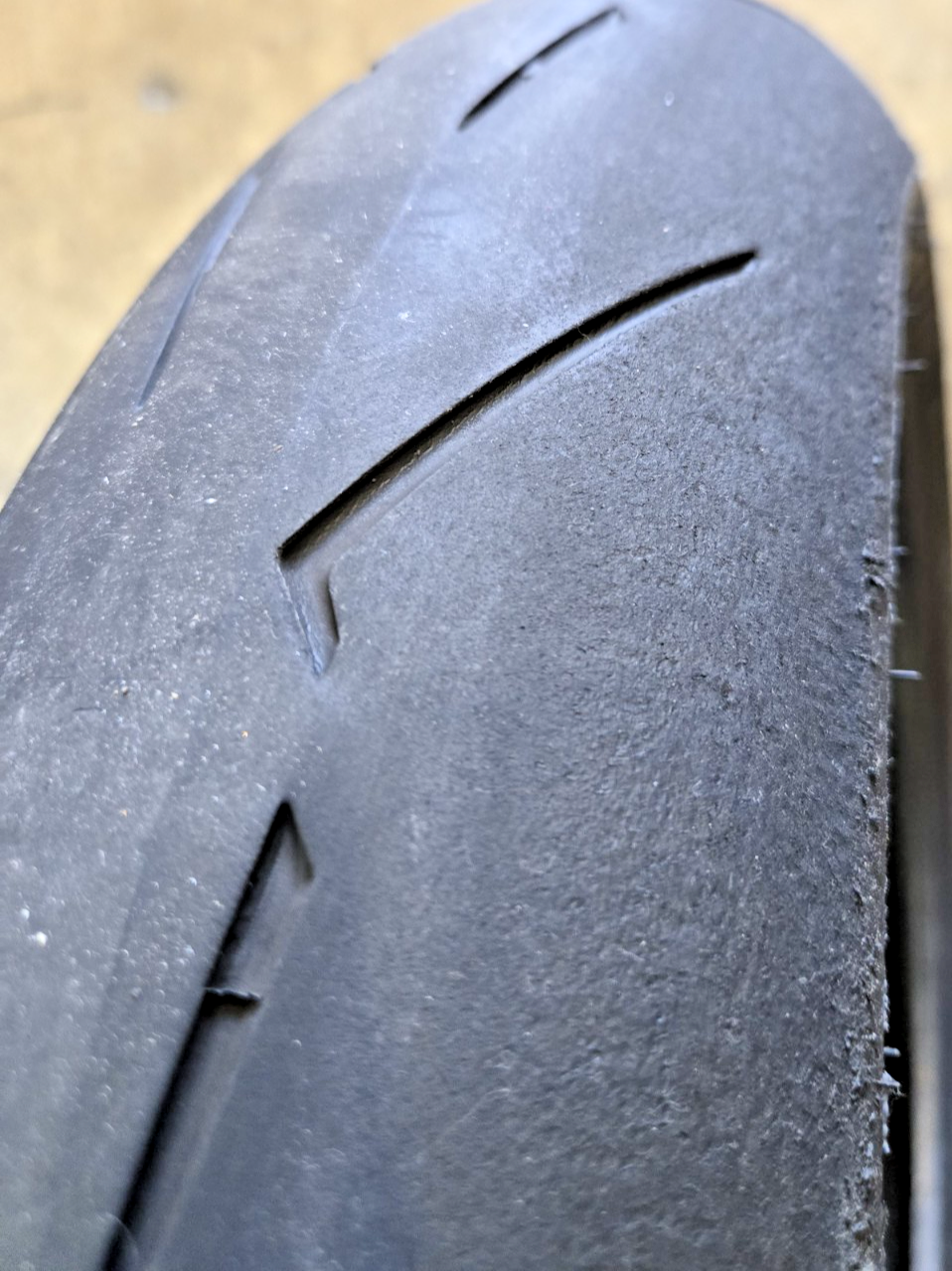 PIRELLI DIABLO SUPERCORSA SP 120 70 17 2023 60%