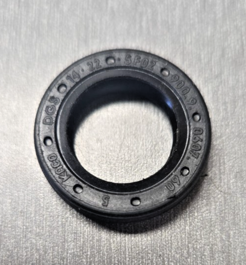 BMW Gearbox Oil Seal OEM 9009060760  #1099