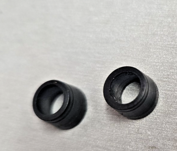 1X Moto Guzzi Conical Clutch Push Rod Seal 14085900 12085901   #0677