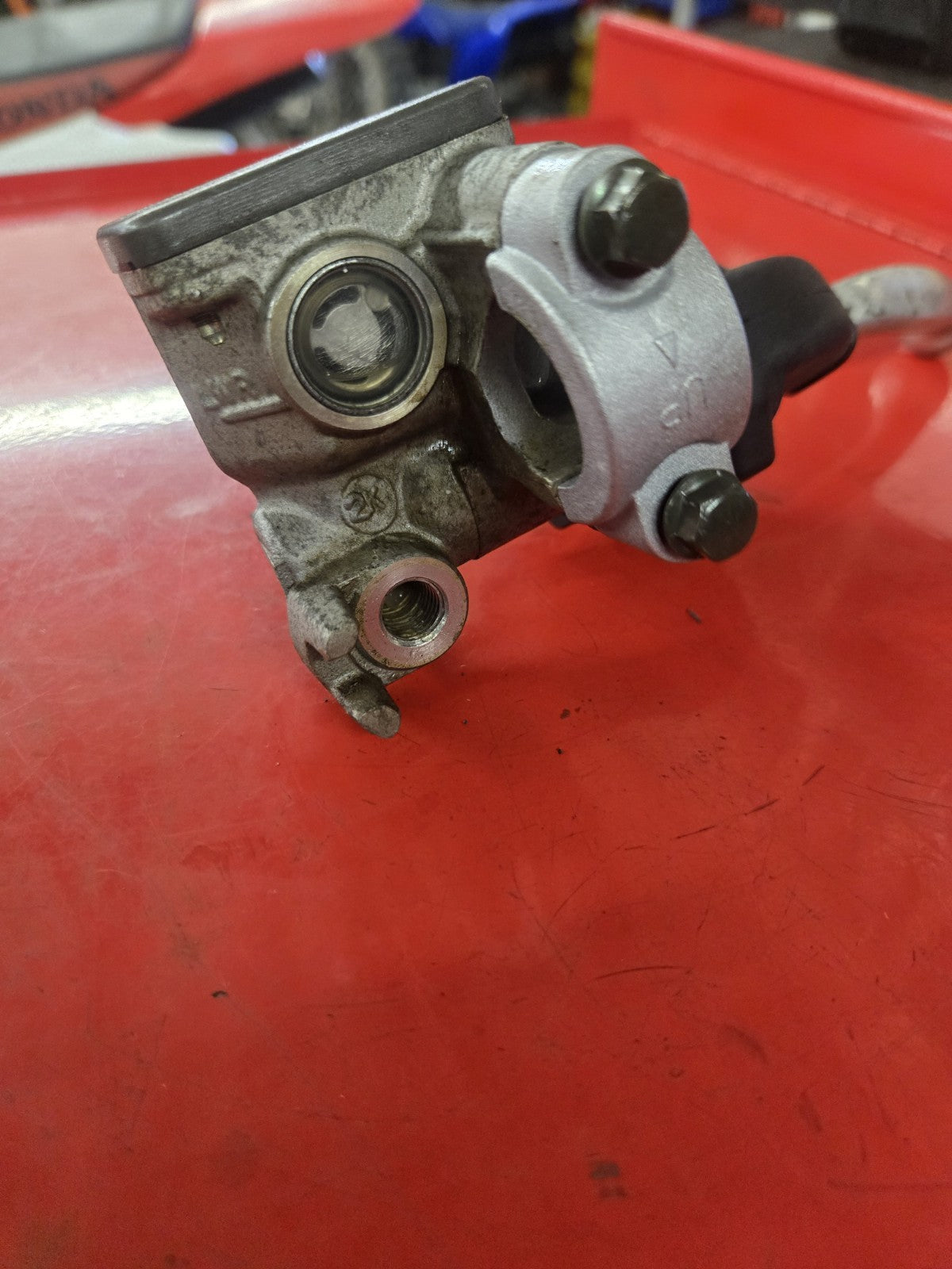 OEM Front Brake Master Cylinder for Honda CRF150F 230F 250R 450R FOR PARTS #0612