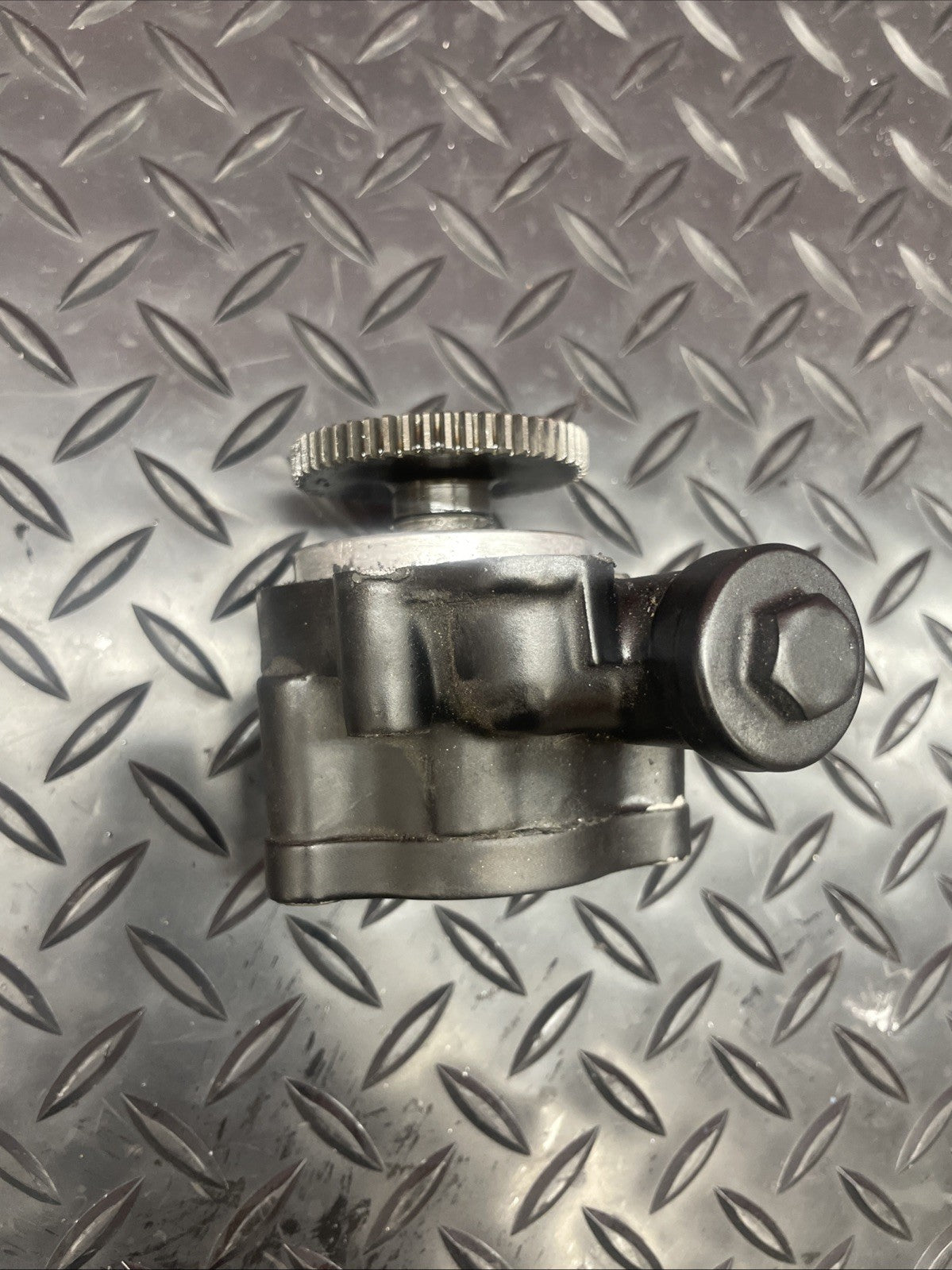 Honda CB550 1974/78 Engine Oil Pump #1021