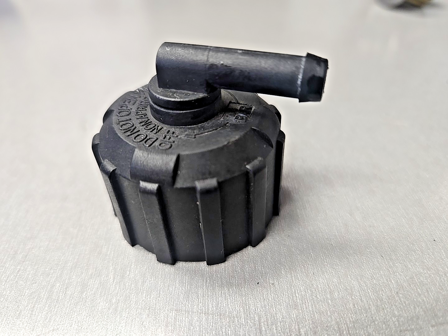 KTM Genuine Radiator Cap 1,4Bar - 59035009000  #0663