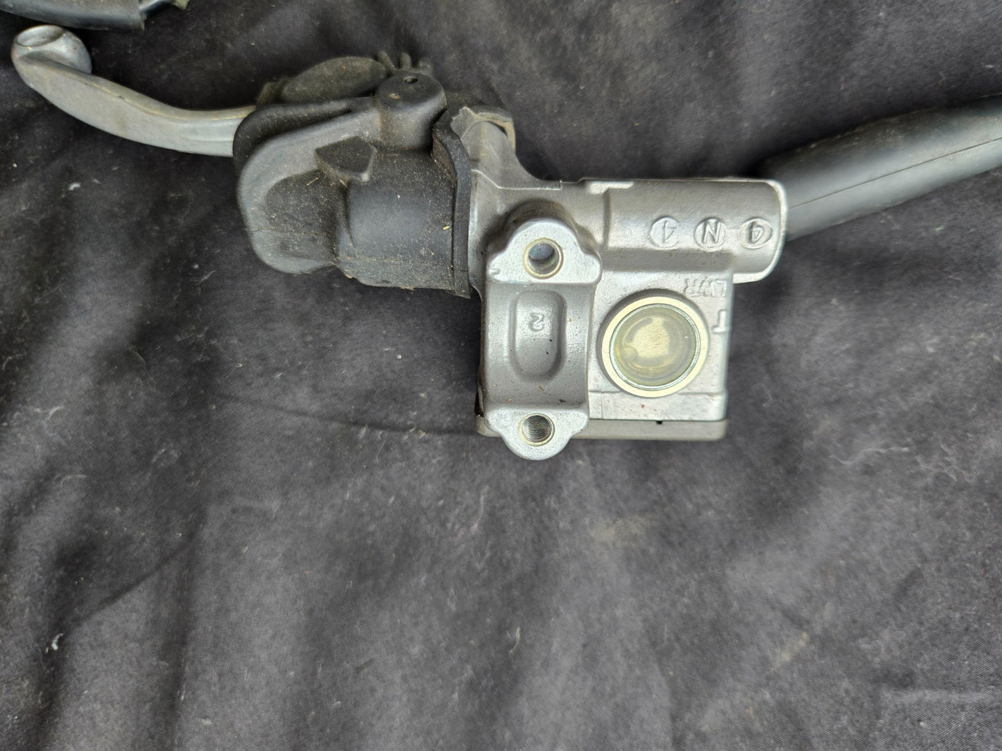 2006 YAMAHA WR450F OEM NISSIN FRONT BRAKE CALIPER MASTER CYLINDER HOSE  #0081