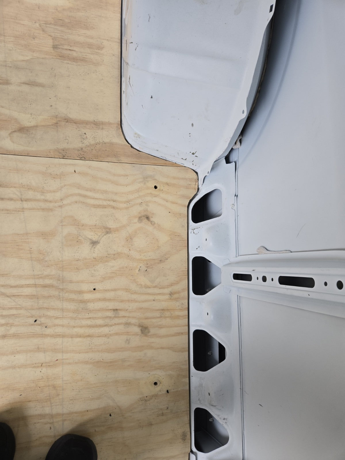 RAM PROMASTER 159 WB MARINE WOOD Floor AND PREFORMED RUBBER MAT