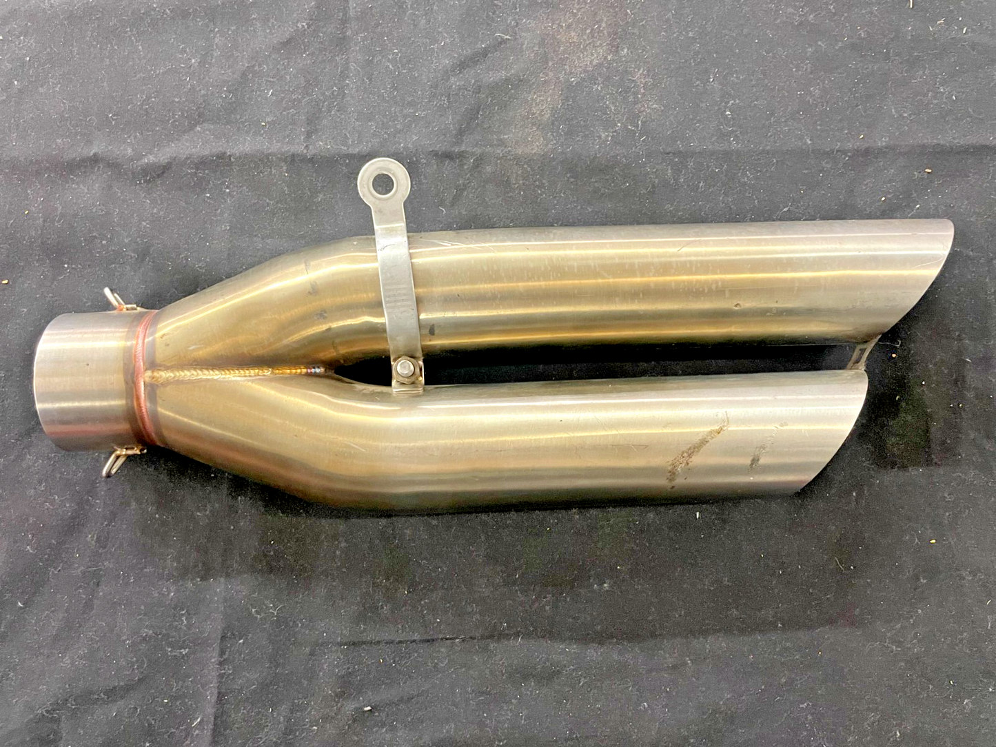 Motorcycle Dual Exhaust Muffler Street Bike Cafe Racer Brat 52mm #0488
