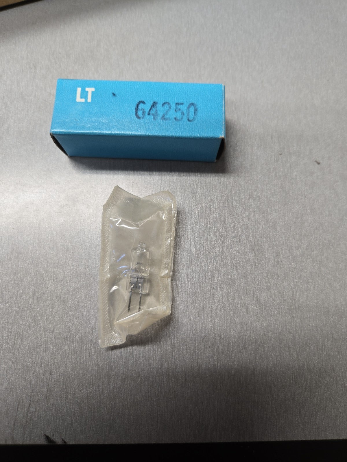 Replacement Bulb for 64250 HLX for OSRAM SYLVANIA and others #1263
