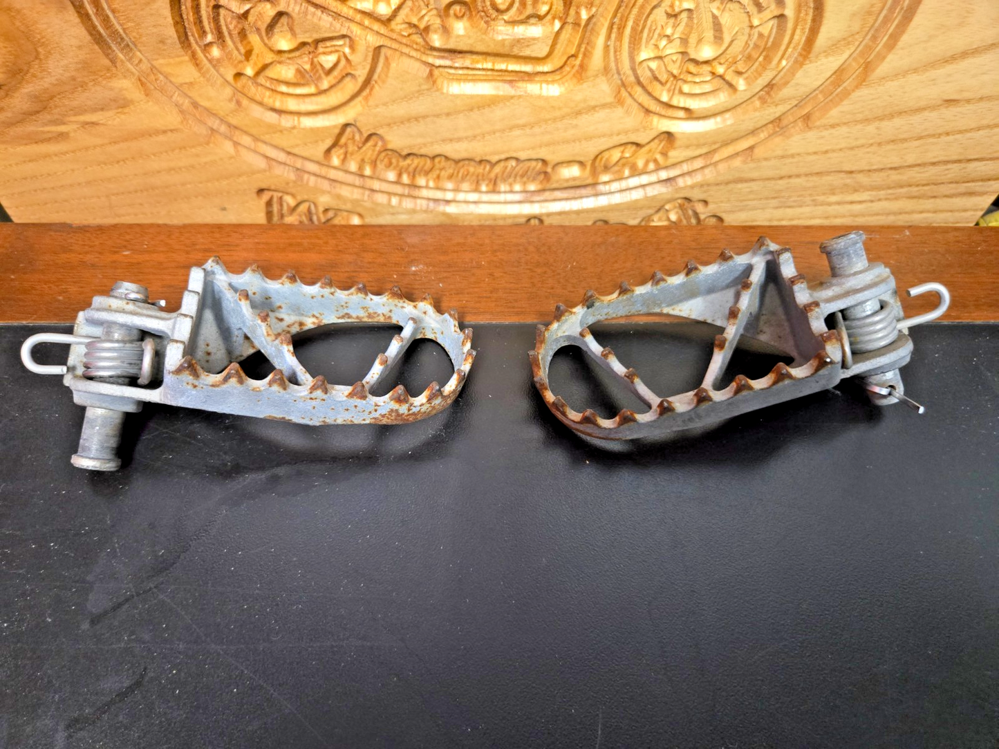 2003-2020 KTM 690 950 990 1190 1290 Adventure oem Footrest pair  #0056