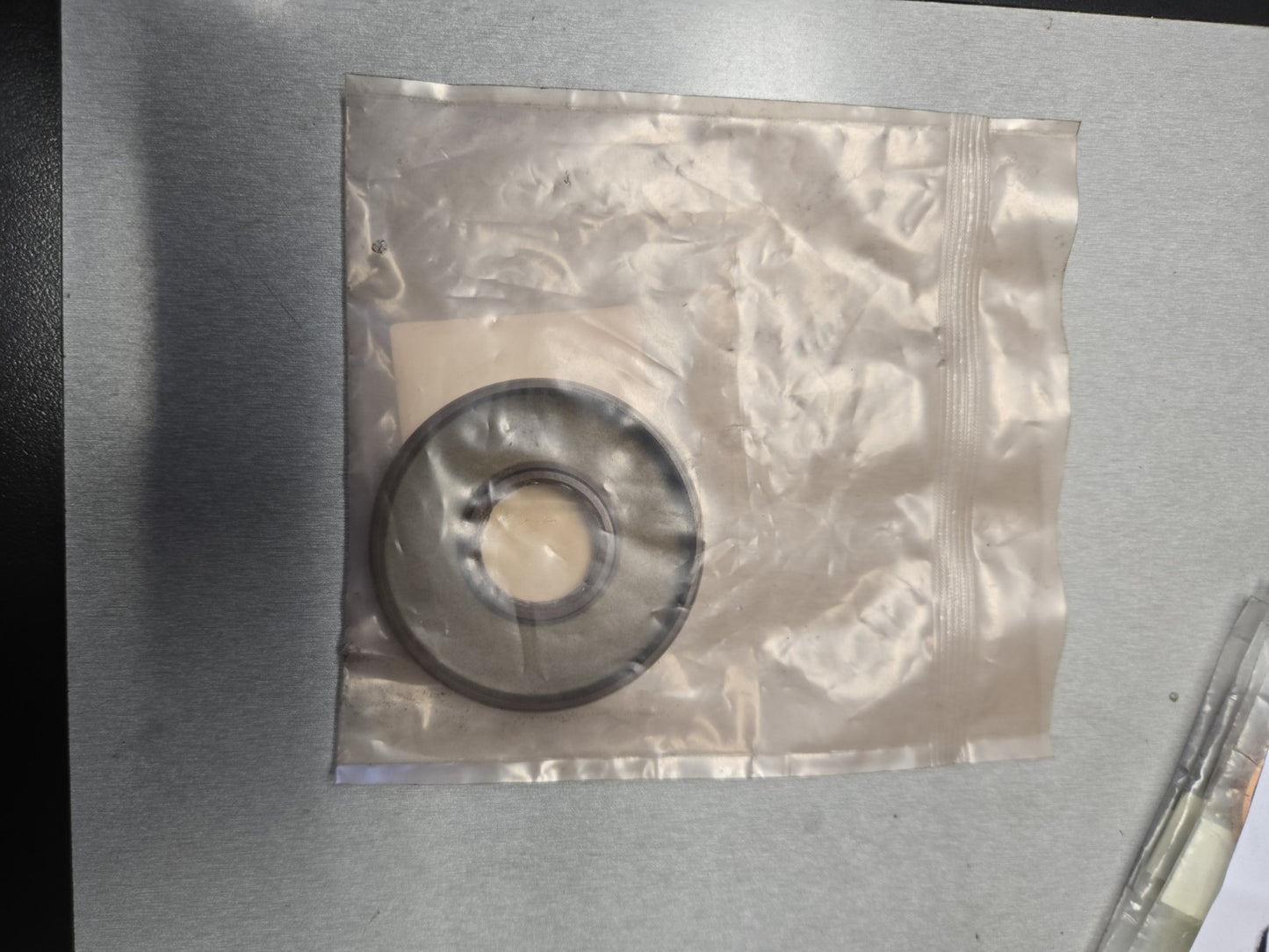 Honda Oil Seal 91205-MG7-003 #0597