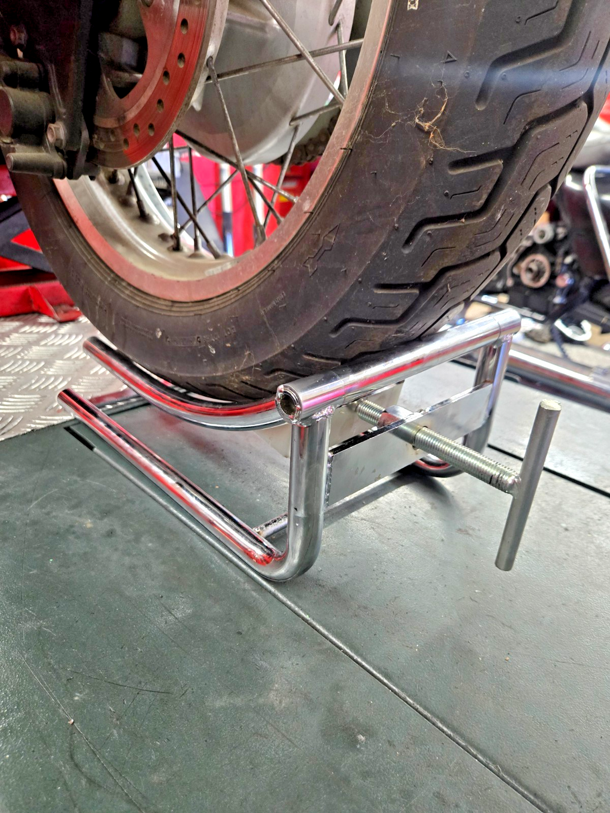 Motorcycle Tire Installation Assistance Tool Adjustable Lifting Frame  #0349
