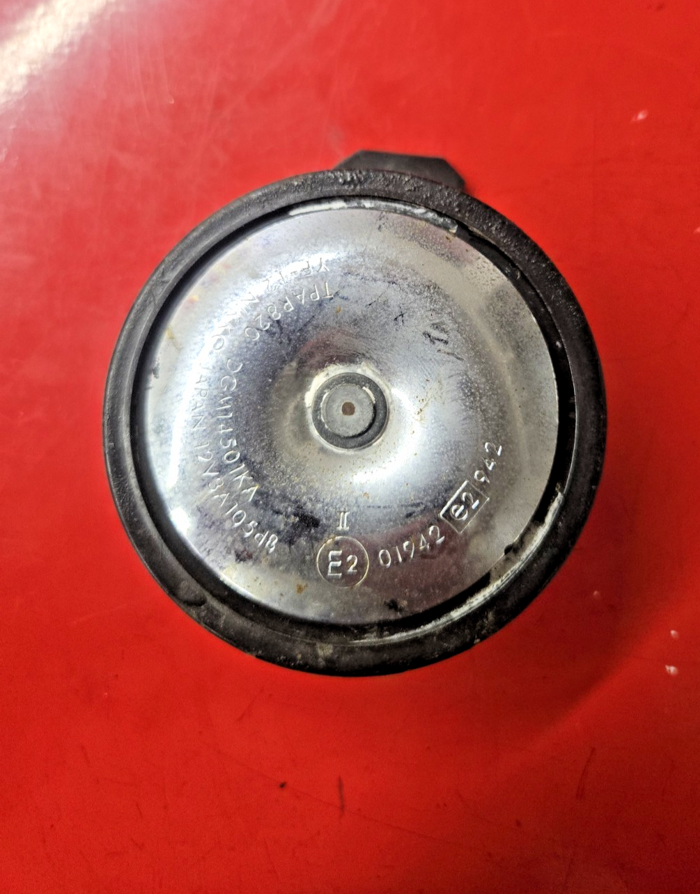 Triumph Bonneville T100 SE OEM Horn #0622
