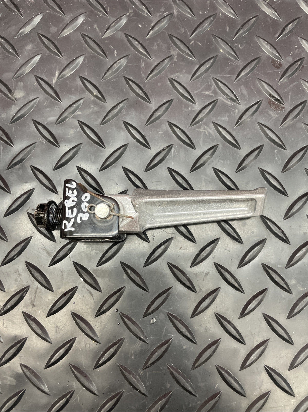 Honda Rebel 300 2017/24 Rear Right Passenger Footpeg #0841