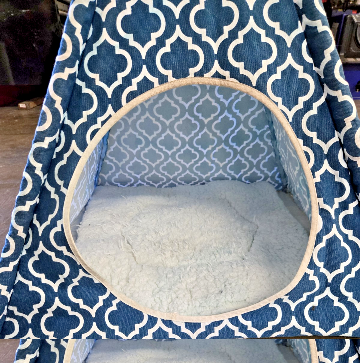 Pet Tent LIFE STYLE P.L.A.Y. pet lifestyle and you 21x21x30 #1081