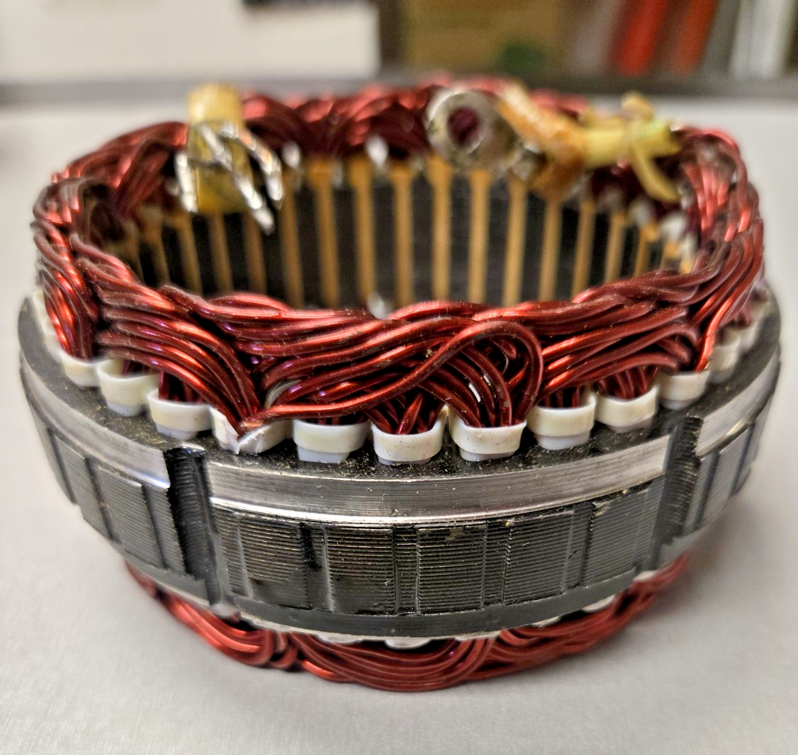 BMW R50, R60, R75, R90 / MOTO GUZZI, BENELLI  12V 108mm EME STATOR #0568