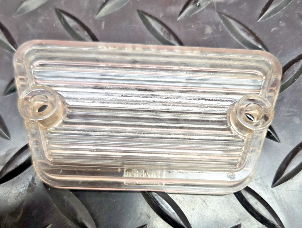 FORD MUSTANG OEM SAE PI 68 MG 1968 FRONT FENDER SIDE LIGHT COVER LH OR RH #0896