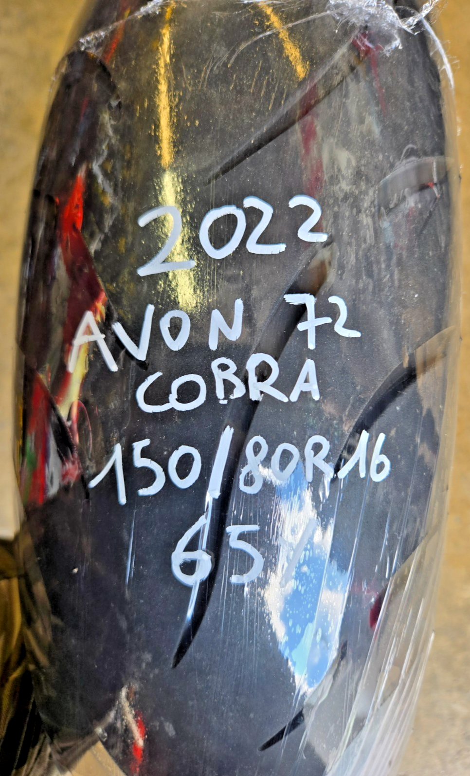USED 2022 Avon Cobra Av72 150/80R16 BLACK WALL Rear Tire 65% LIFE