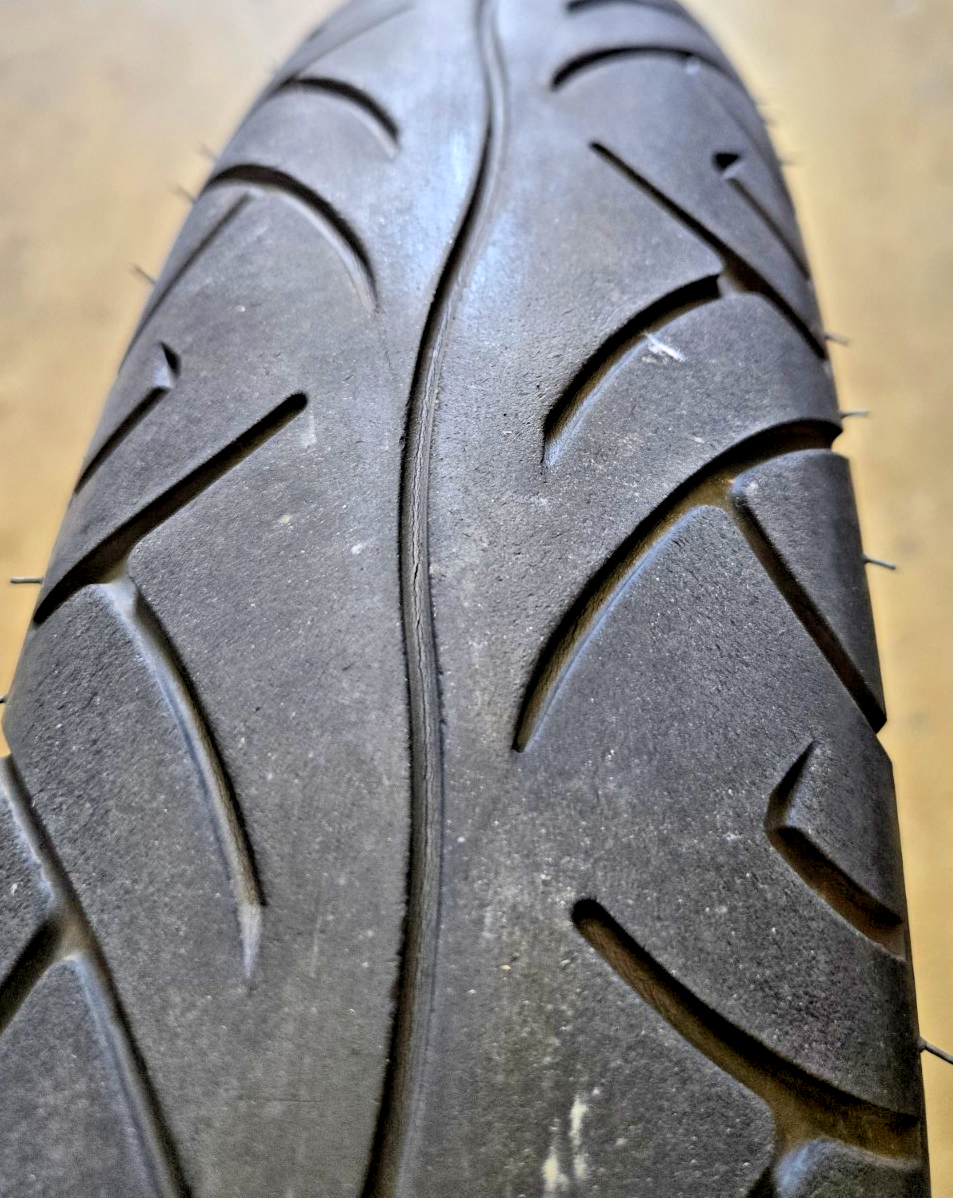 Pirelli 4025700 Sport Demon - 100/90 - 19 M/C 57V TL front Tire 2021  used #1309