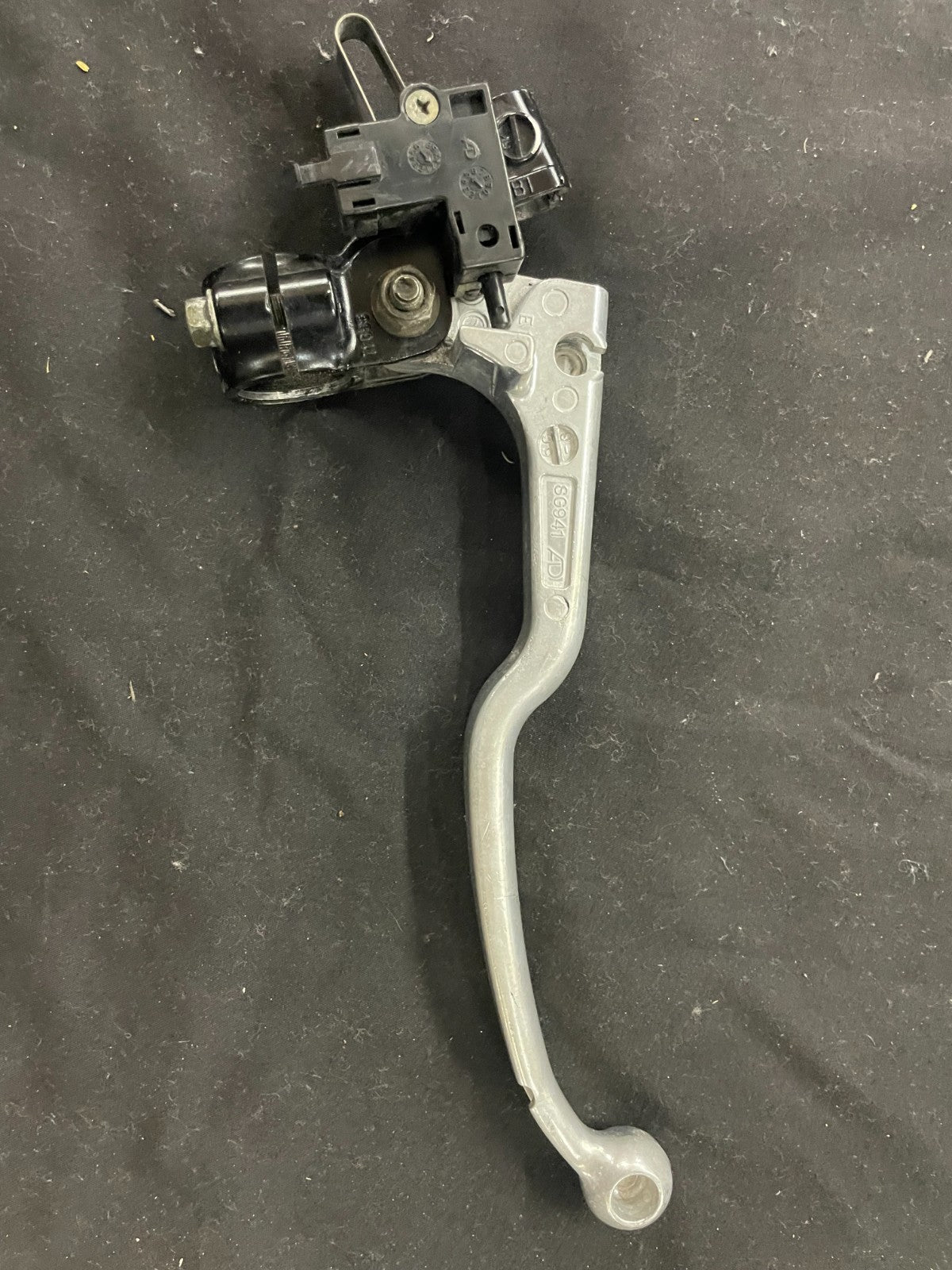 2006-2009 GSXR600 GSXR750 Suzuki OEM Clutch Lever Perch Mount Bracket  #0124