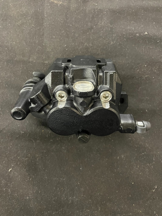 TRIUMPH BONNEVILLE T100 900 EFI OEM REAR BRAKE CALIPER BRAND NEW  #0215