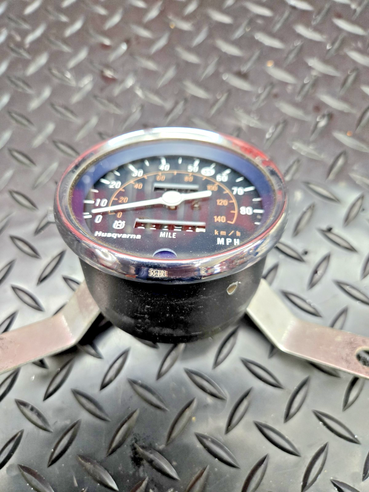 HUSQVARNA 510 TE  ENDURO WR WXE WRX SPEEDOMETER MPH/KMH OEM WITH CABLE #0788