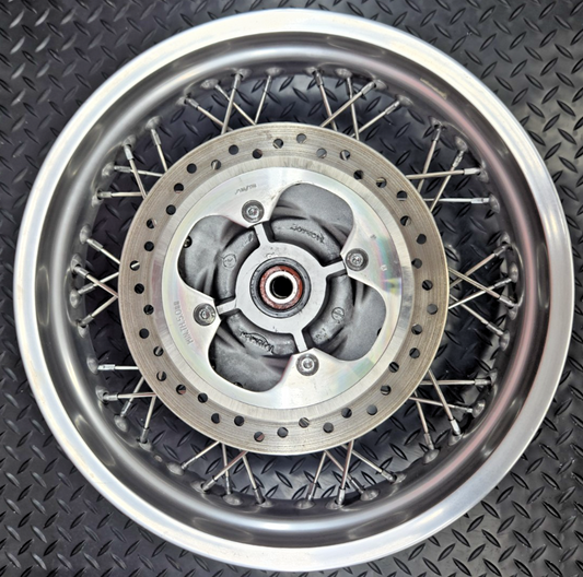 Triumph Thruxton 900 rear wheel rim straight complete rotor sprocket hub #0519