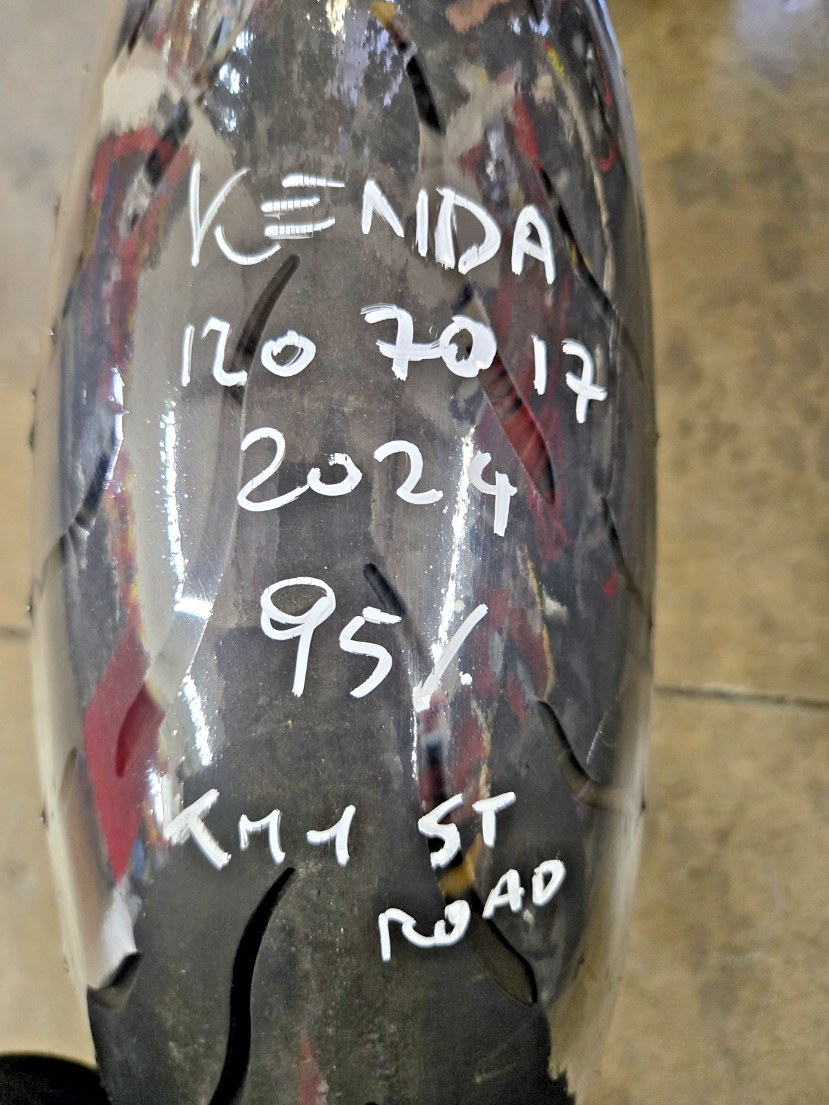 Kenda KM1 ST Road Front Motorcycle Tire Tyre 120/70ZR17 17" 58W 2024 95%  #0791