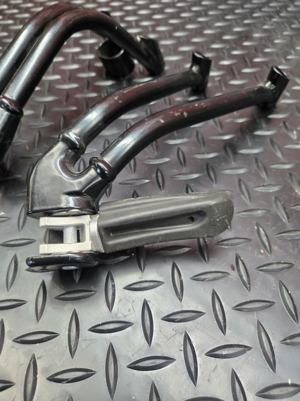 KTM 1190 1290 ADVENTURE DUKE Left Right Passenger Footrest Bracket Set #0795