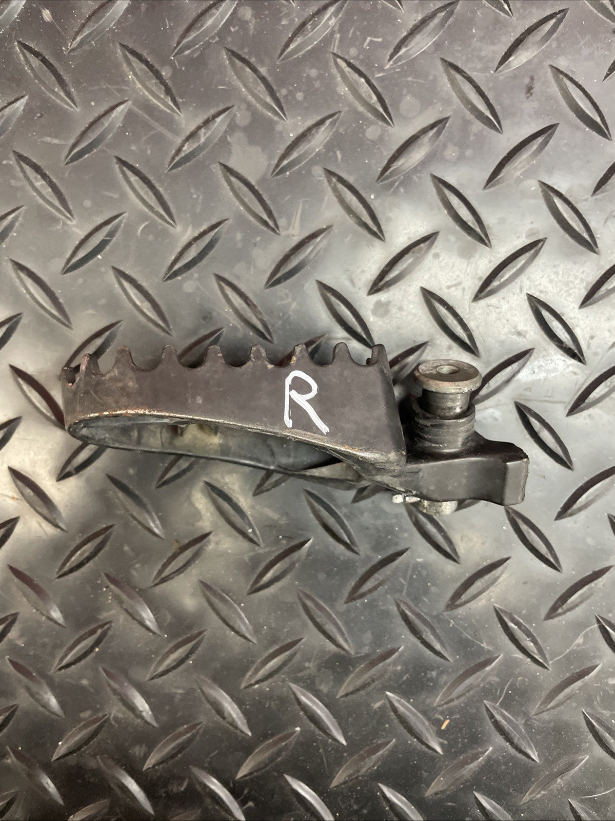 VOR Vertemati 503 2002 Right Foot Peg Footrest #1328
