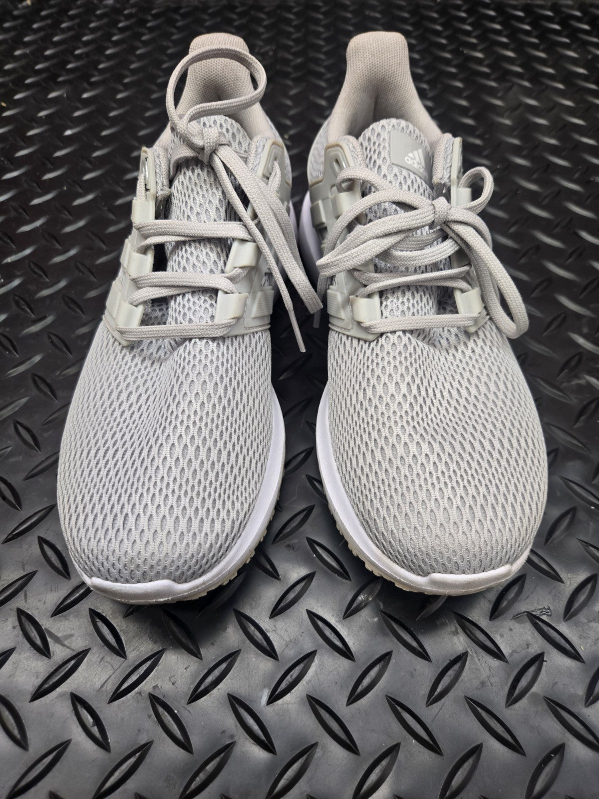 adidas Grey Women's Running Shoes SNICKERS SIZE 8 US #0984