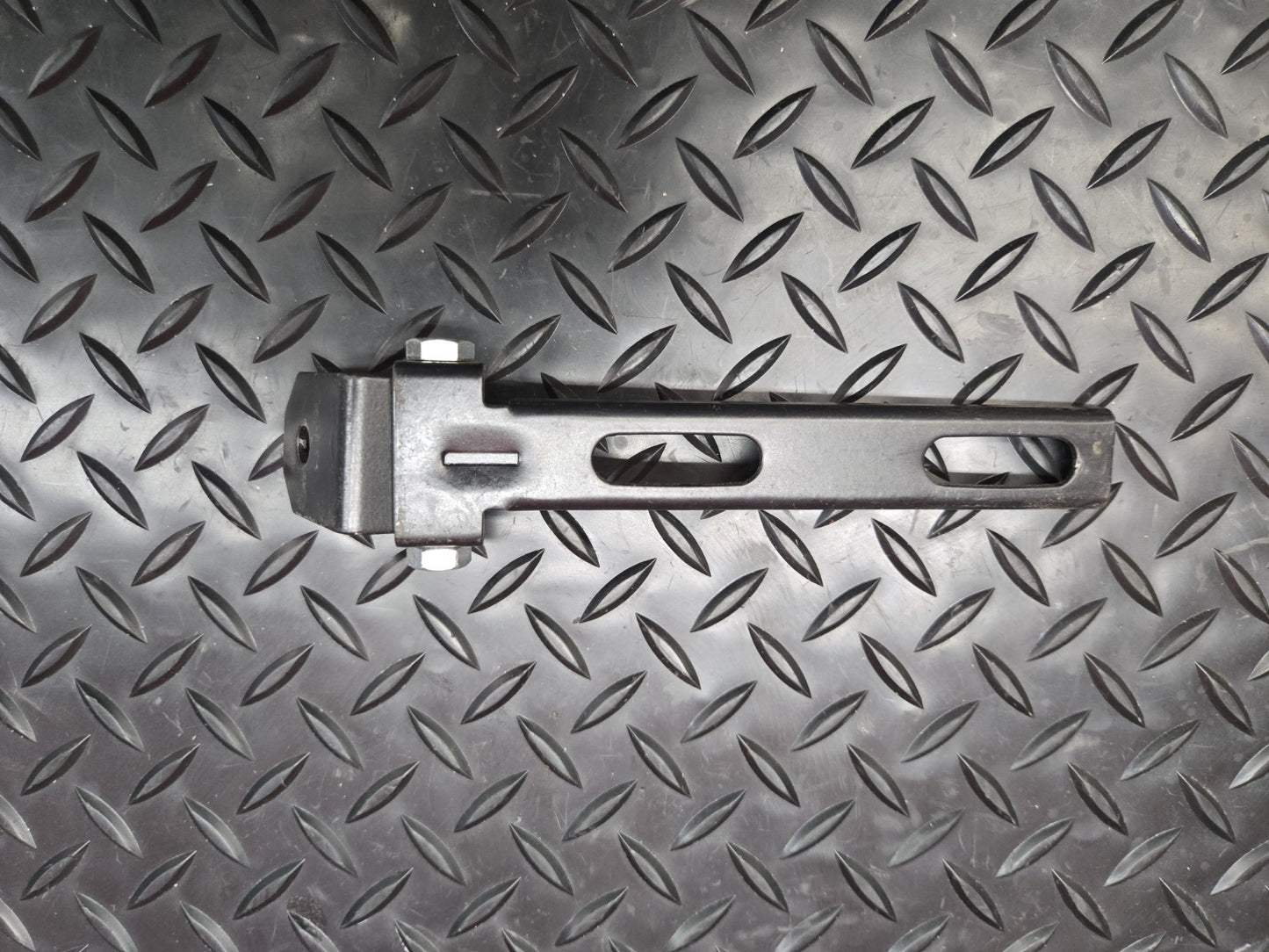 Solo Seat Hinge CAFE RACER HARLEY DAVIDSON  #0875