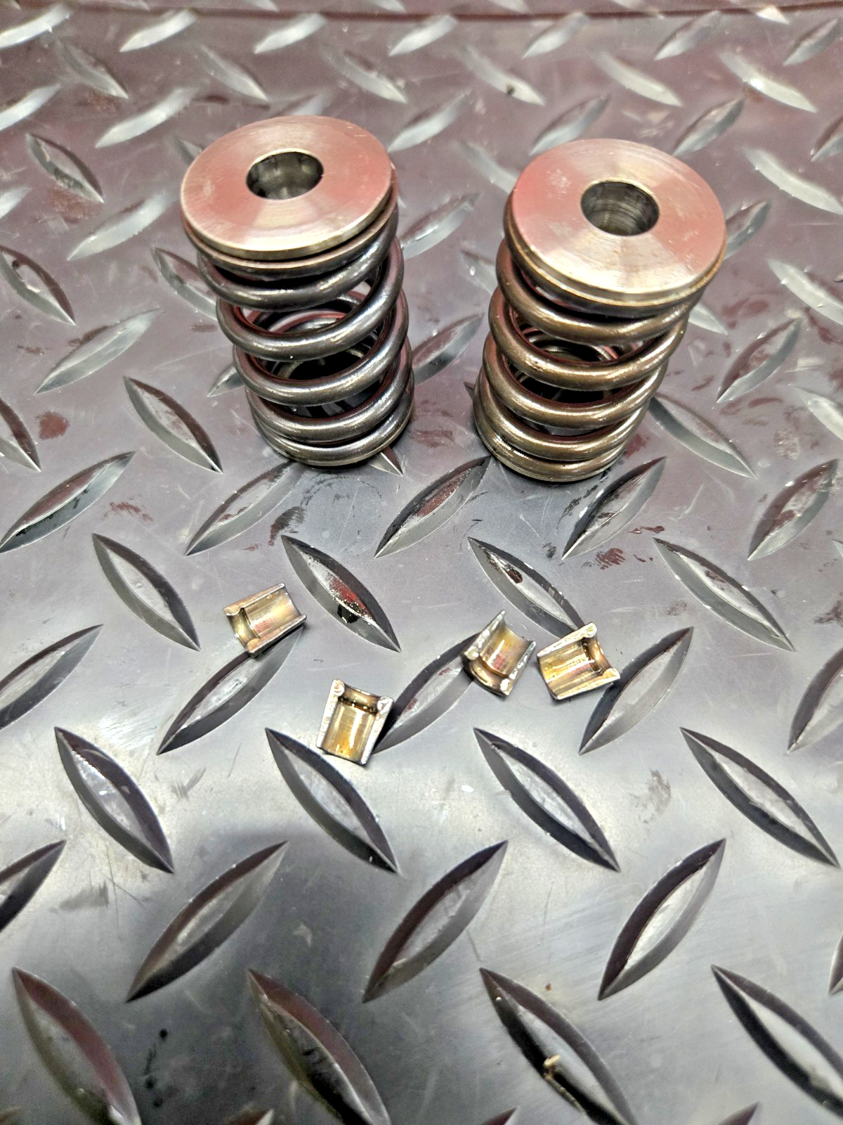 2X VOR VERTEMATI Racing OEM Set of 2 EXAUST Valve Springs 1999-2001 #0974