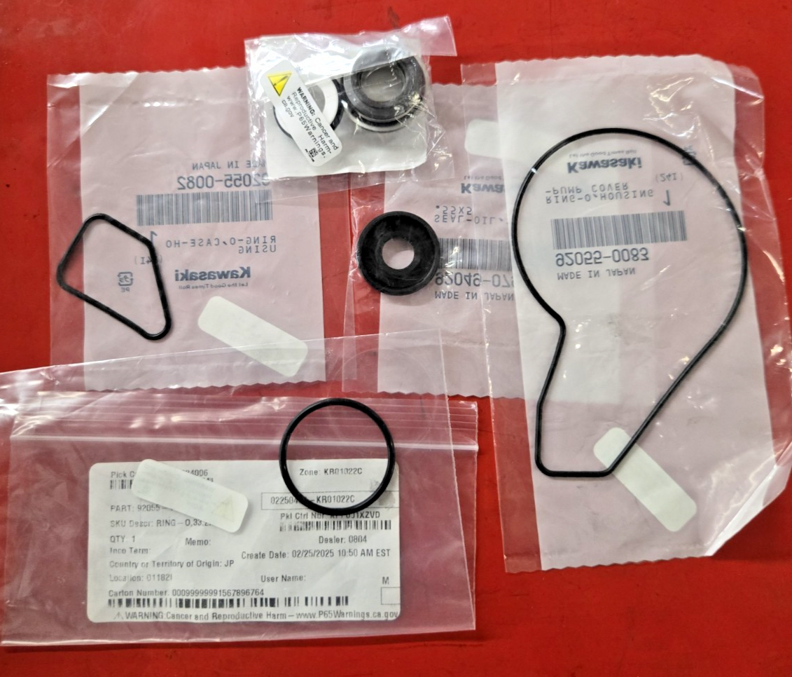 KAWASAKI NINJA 650 ER6N VULCAN Z400 Z500 OEM WATER PUMP SEAL KIT #0576
