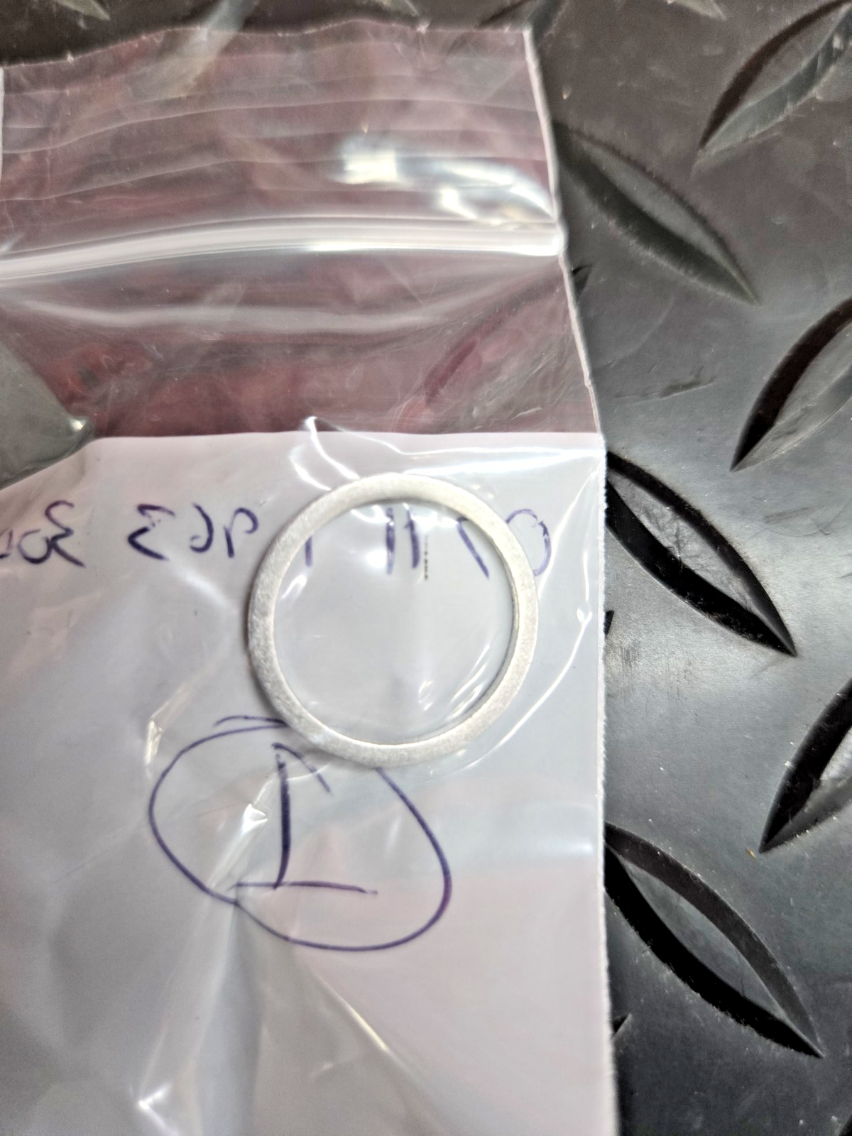 BMW oem Gasket Ring A18x22mm for Screw Plug or Oil Strainer 07119963300  #1204