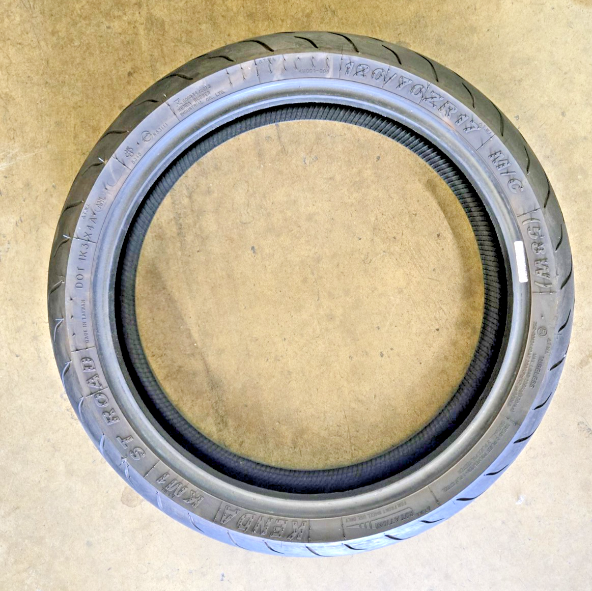 Kenda KM1 ST Road Front Motorcycle Tire Tyre 120/70ZR17 17" 58W 2024 95%  #0791