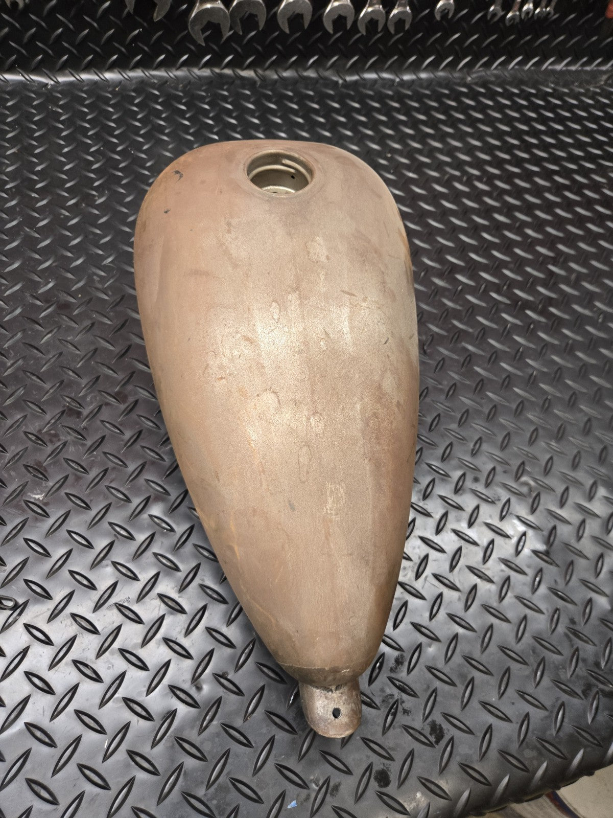 CAFE RACER ANK CHOPPER Cleveland Cyclewerks BULLET Gas Tank PATINA NOS #0998