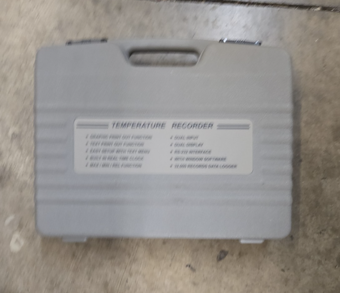 Omegaette HH500 Temperature Recorder In Case (all you see you get) #1238