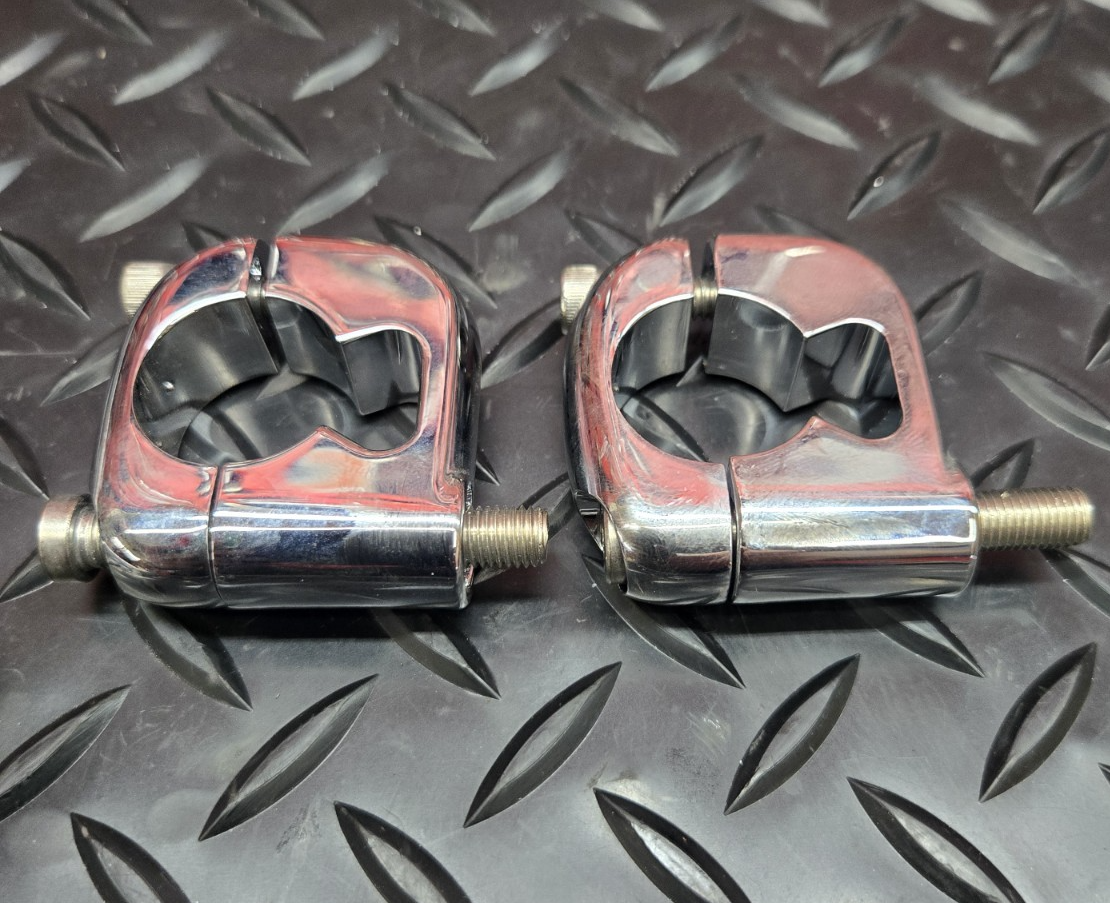 CHRIS PRODUCTS Handlebar Turn Signal Clamp HPSDS-280248  #0892