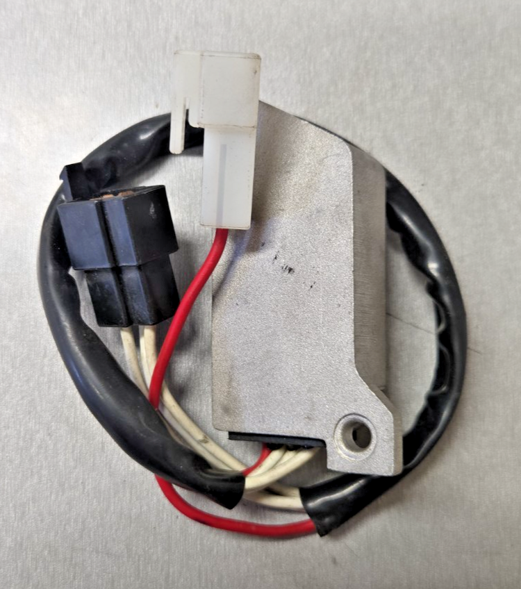 Regulator Rectifier for Yamaha XV 535 XV535 Virago 1987-1996 NOS NO BOX #0707