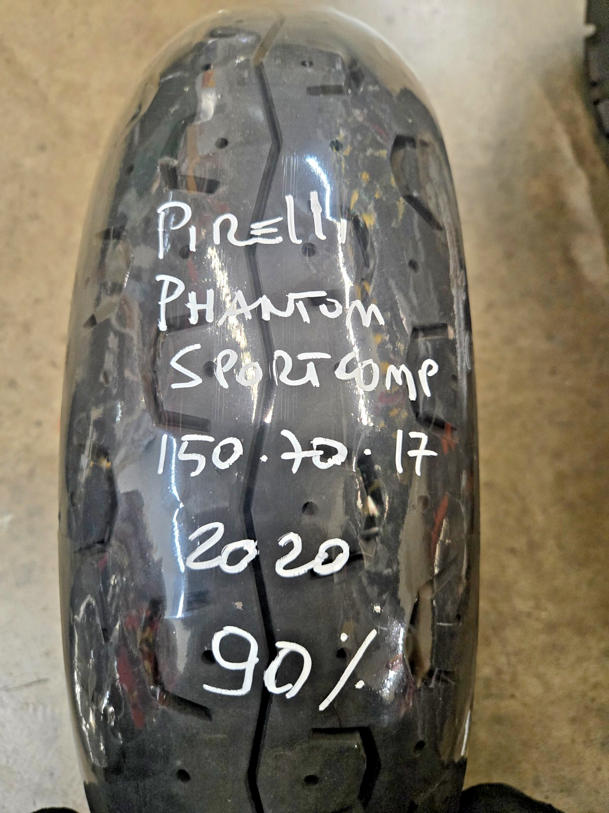 Rear Tire Pirelli Phantom SportsComp 150/70-17  2020  90%
