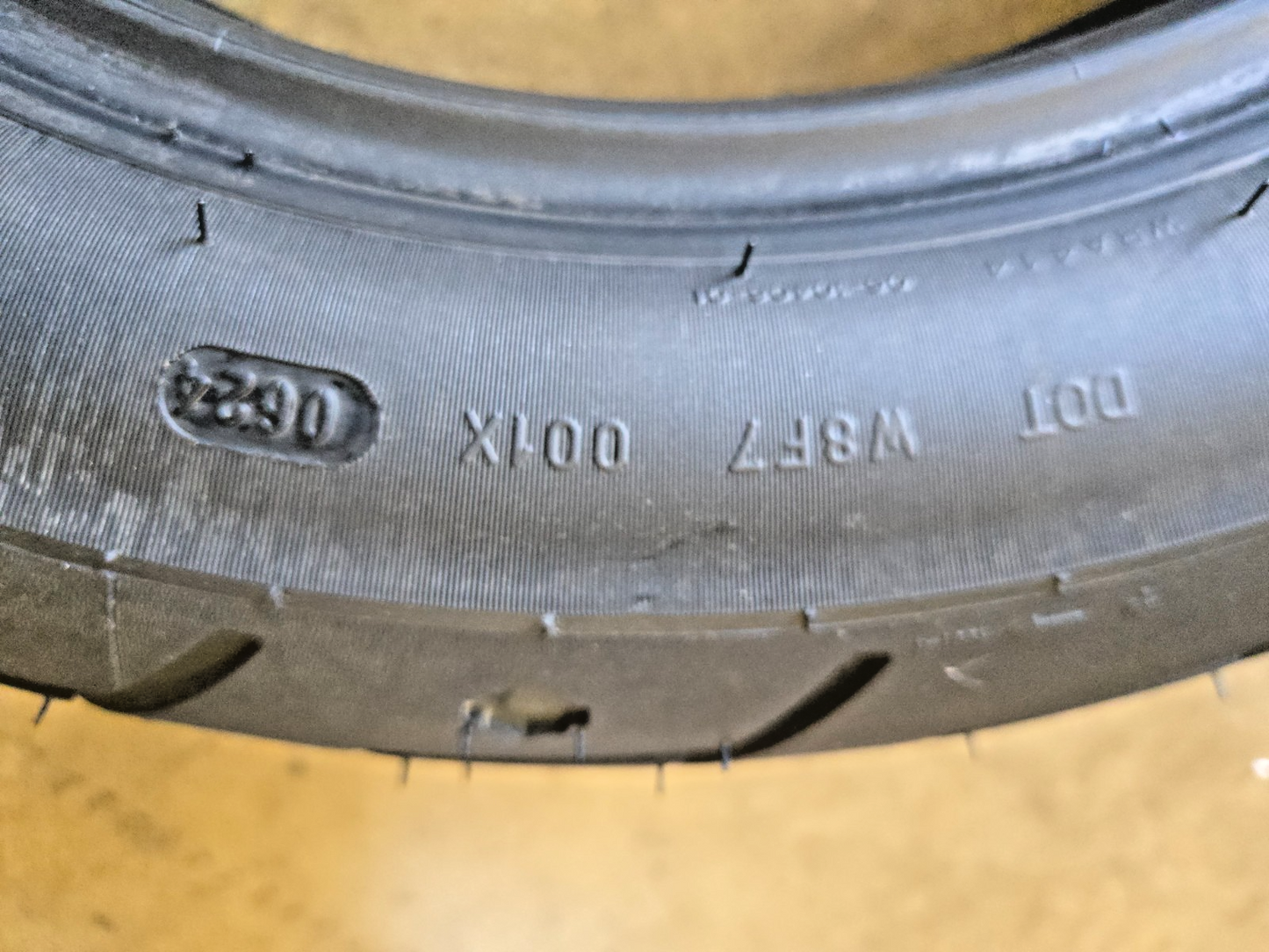 Michelin Scorcher 31 150/80B16 Tire Rear 150 80 16 Motorcycle 06463 99%