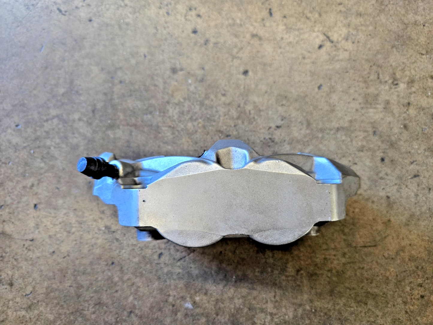 11-26 Suzuki GSX-R600 GSXR 600 Front RIGHT Side Brake Caliper  #0130