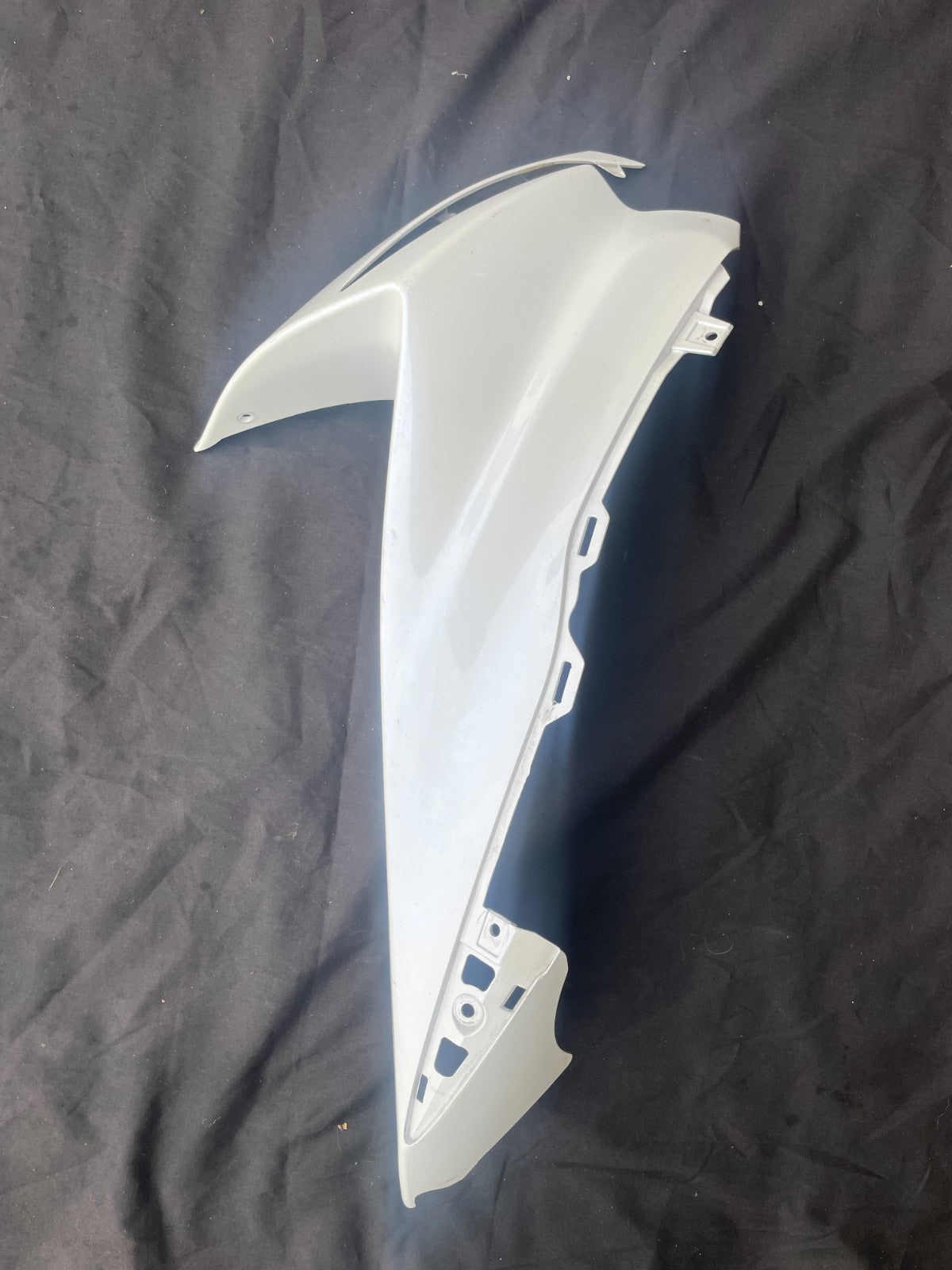 2013-2018 Suzuki GSX-R600 GSX-R750 RH Fairing OEM 94672-14J