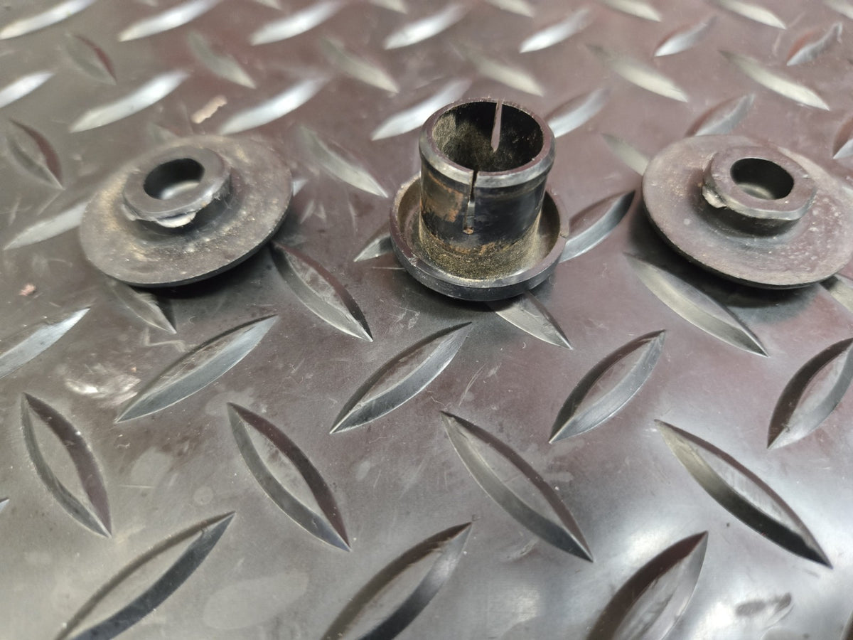 Honda CBR1000f  1991 Top Steering Clamp Nut Cap and forks caps #1182