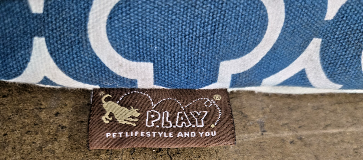 Pet Tent LIFE STYLE P.L.A.Y. pet lifestyle and you 21x21x30 #1081
